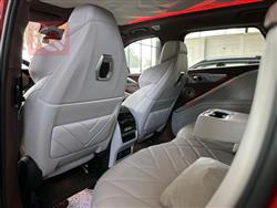 بي ام دبليو XM